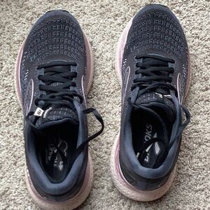 Brooks Women’s Glycerin 19 running shoes